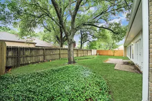11415 Ella Lee Ln, Houston, TX 77077 - Photo 31