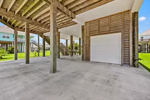 853 Wommack, Crystal Beach, TX 77650 - Photo 39