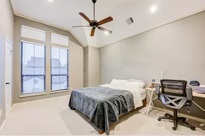 3105 Fairdale Oaks E, Houston, TX 77057 - Photo 11