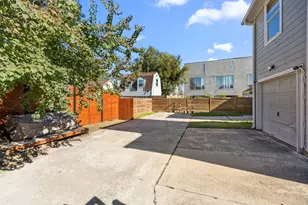 1324 Cleveland St, Houston, TX 77019 - Photo 27