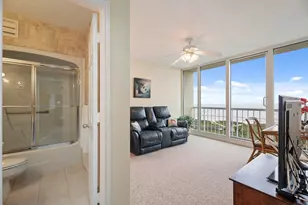 1401 E Beach Dr, Galveston, TX 77550 - Photo 17