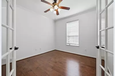3 Avenswood Place, The Woodlands, TX 77382 - Photo 11