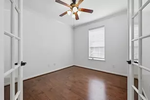 3 Avenswood Pl, The Woodlands, TX 77382 - Photo 11