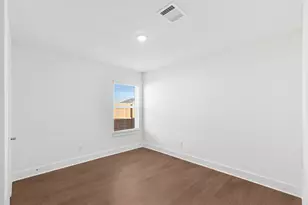 14129 Baikal Mnr Dr, Santa Fe, TX 77510 - Photo 23