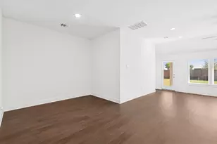 14129 Baikal Mnr Dr, Santa Fe, TX 77510 - Photo 27