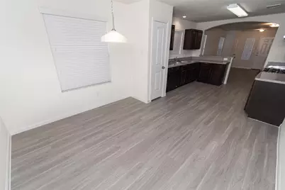 5535 Plantation Forest Drive, Katy, TX 77449 - Photo 5