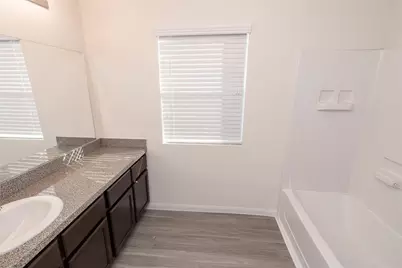 5535 Plantation Forest Drive, Katy, TX 77449 - Photo 9