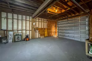 3715 Ave O 1/2, Galveston, TX 77550 - Photo 39