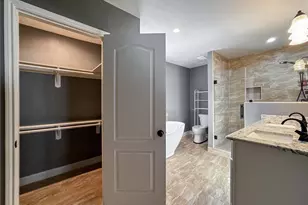 3715 Ave O 1/2, Galveston, TX 77550 - Photo 31