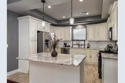 3715 Avenue O 1/2, Galveston, TX 77550 - Photo 7