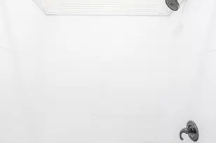 10049 Westpark Dr, Houston, TX 77042 - Photo 19