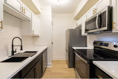 10049 Westpark Drive #125, Houston, TX 77042 - Photo 7