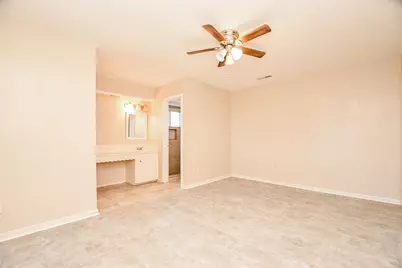 5810 Fontenelle Drive, Houston, TX 77035 - Photo 19