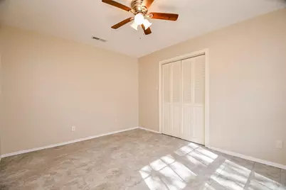 5810 Fontenelle Drive, Houston, TX 77035 - Photo 5