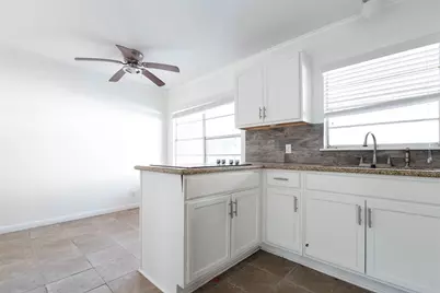 5315 Creekbend Drive, Houston, TX 77096 - Photo 15