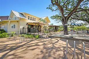 4417 Betty St, Bellaire, TX 77401 - Photo 43