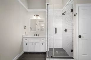 4417 Betty St, Bellaire, TX 77401 - Photo 23