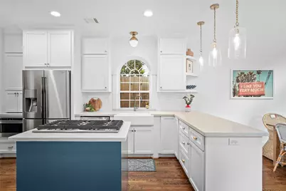 4417 Betty Street, Bellaire, TX 77401 - Photo 13