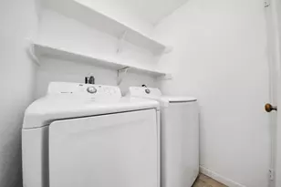 12500 Brookglade Cir, Houston, TX 77099 - Photo 21