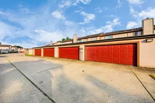 12500 Brookglade Cir, Houston, TX 77099 - Photo 35