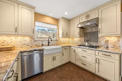 3110 Lynbrook Court, Sugar Land, TX 77478 - Photo 13