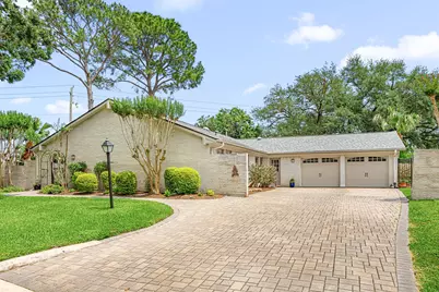 3110 Lynbrook Court, Sugar Land, TX 77478 - Photo 3
