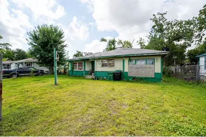 7926 Linda Vista Road, Houston, TX 77028 - Photo 1