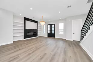 1605 Sylvester Rd, Houston, TX 77009 - Photo 13