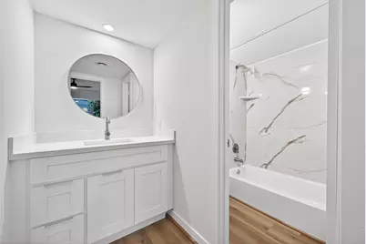 3300 Yorktown Street #28, Houston, TX 77056 - Photo 23