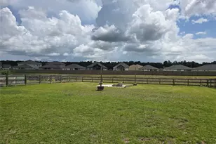 519 Kickapoo Dr, Anahuac, TX 77514 - Photo 25