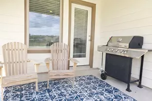 519 Kickapoo Dr, Anahuac, TX 77514 - Photo 23