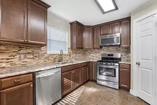 14335 Pelican Marsh Dr, Cypress, TX 77429 - Photo 13