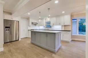 15203 Camelback Ct, Houston, TX 77079 - Photo 7