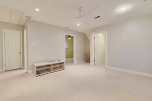 15203 Camelback Ct, Houston, TX 77079 - Photo 15