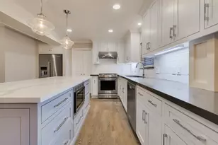 15203 Camelback Ct, Houston, TX 77079 - Photo 5