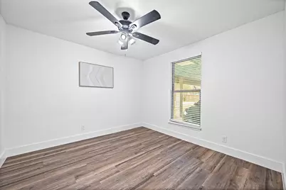 5518 Bretshire Drive, Houston, TX 77016 - Photo 23