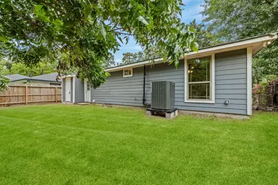 5518 Bretshire Drive, Houston, TX 77016 - Photo 35