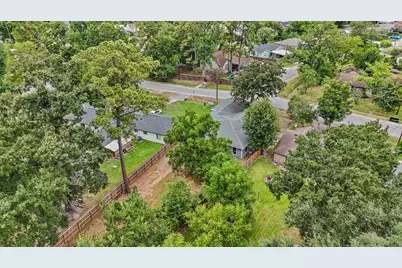 5518 Bretshire Drive, Houston, TX 77016 - Photo 41