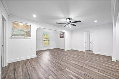 5518 Bretshire Drive, Houston, TX 77016 - Photo 7