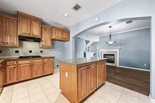 7130 Windwater Pkwy N, Houston, TX 77036 - Photo 5