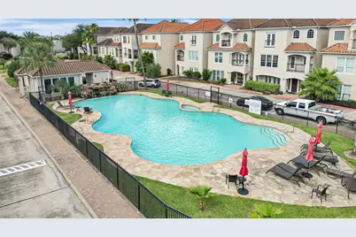 7130 Windwater Parkway N, Houston, TX 77036 - Photo 9