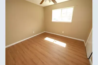 6826 Addicks Clodine Road, Houston, TX 77083 - Photo 9