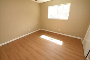 6826 Addicks Clodine Rd, Houston, TX 77083 - Photo 9