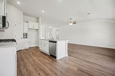 5 Keystone Court, Angleton, TX 77515 - Photo 13