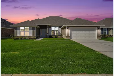 5 Keystone Court, Angleton, TX 77515 - Photo 1