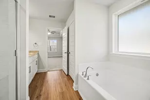 5 Keystone Ct, Angleton, TX 77515 - Photo 25