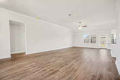 5 Keystone Court, Angleton, TX 77515 - Photo 13