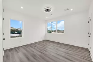 4404 Bond St, Houston, TX 77026 - Photo 9