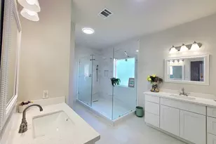 12014 Natural Bridges Ln, Sugar Land, TX 77498 - Photo 3