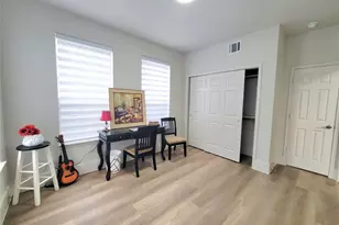 12014 Natural Bridges Ln, Sugar Land, TX 77498 - Photo 5